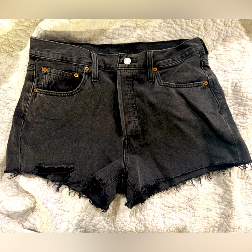 Levi’s Original 501 Black Denim Women's Shorts